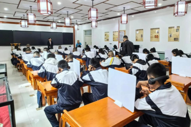 教育课程内容AI教学能力与开展新兴工业未来工业还不完全匹配 教育课程内容AI教学能力与开展新兴工业未来工业还不完全匹配